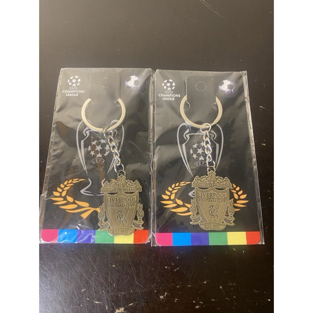2 Liverpool FC Metal Keychains Football Soccer